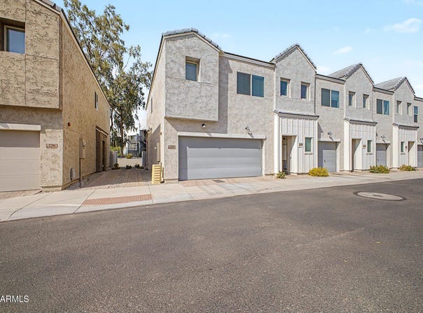 2280 W HARMONT Drive, Phoenix, AZ 85021