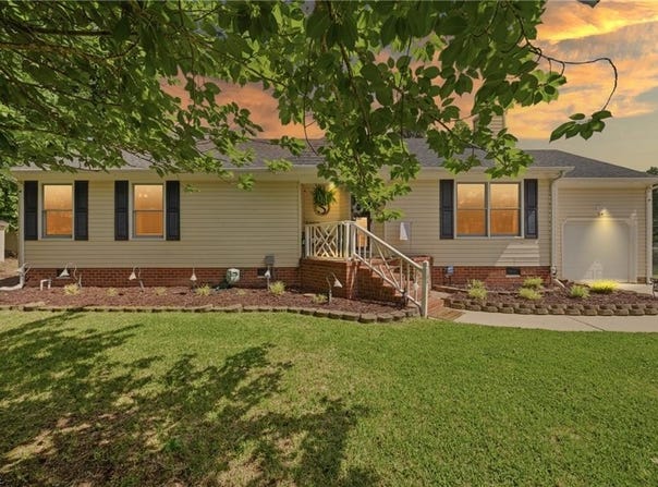 109 Davenport Court, Suffolk, VA 23434
