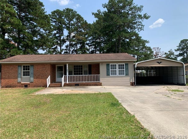 602 5th Street, Bladenboro, NC 28320