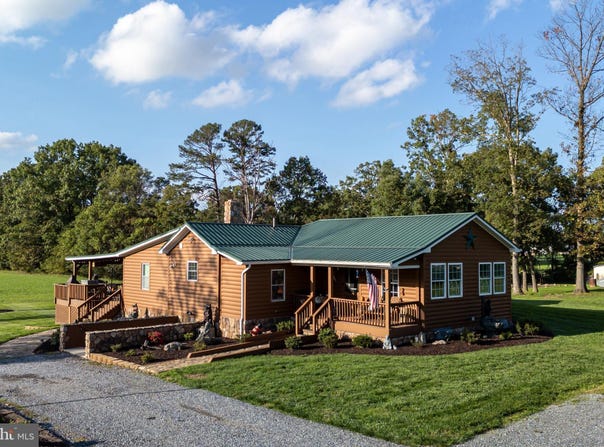 528 ELLIS DRIVE, LURAY, VA 22835