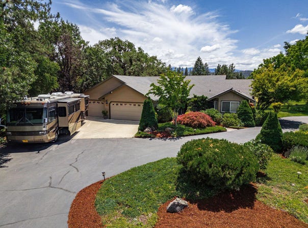 321 Kubli Road, Grants Pass, OR 97527