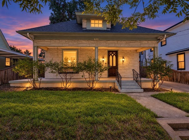 820 W Eigth Street, Dallas, TX 75208