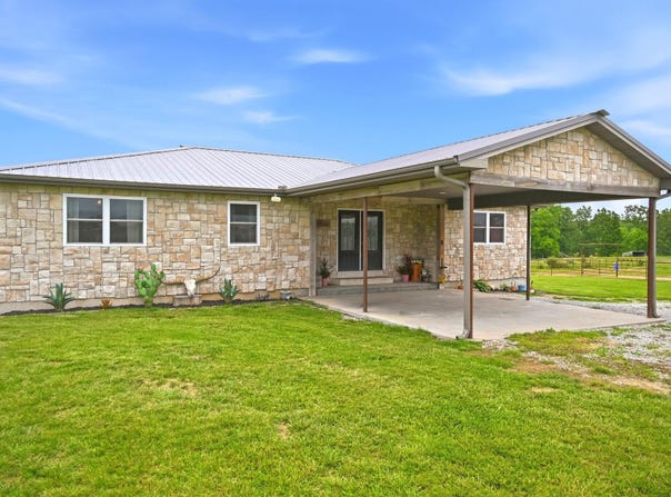 18351 Highway Bb, Licking, MO 65542