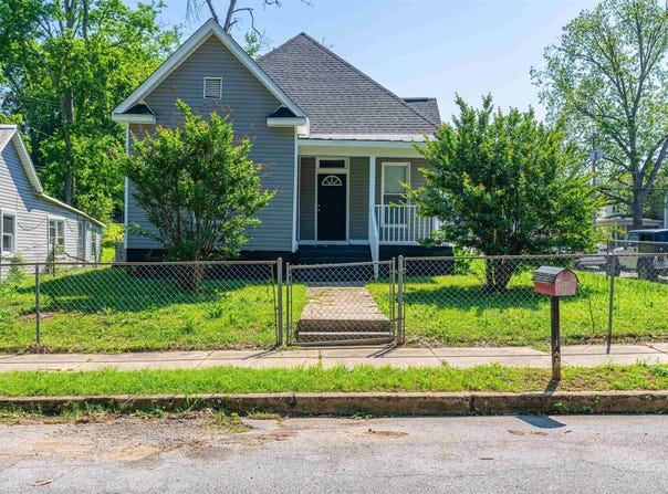 700 N Annapolis Ave, Sheffield, AL 35660