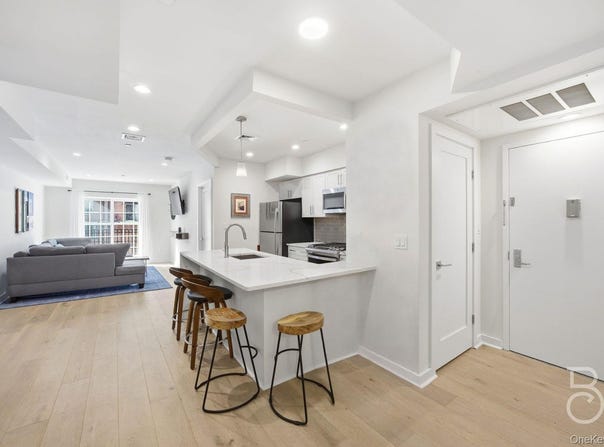 23-23 30th Road, Queens, NY 11102