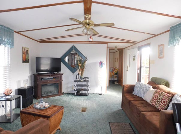 104   Conard Dr., Flat Rock, NC 28731