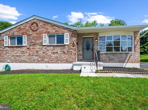 8107 CANDLE LANE, BALTIMORE, MD 21237