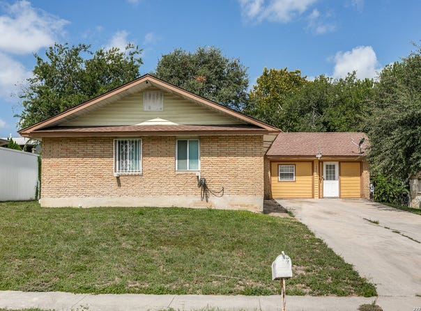 2411 Marilyn Kay St, San Antonio, TX 78238
