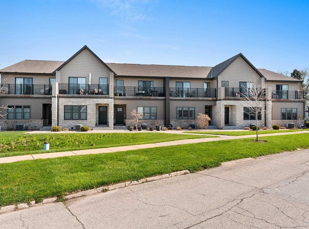 755 WILLIAM Street, DE PERE, WI 54115