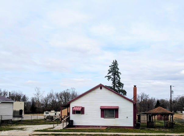 724 E 5th Street E, Connersville, IN 47331