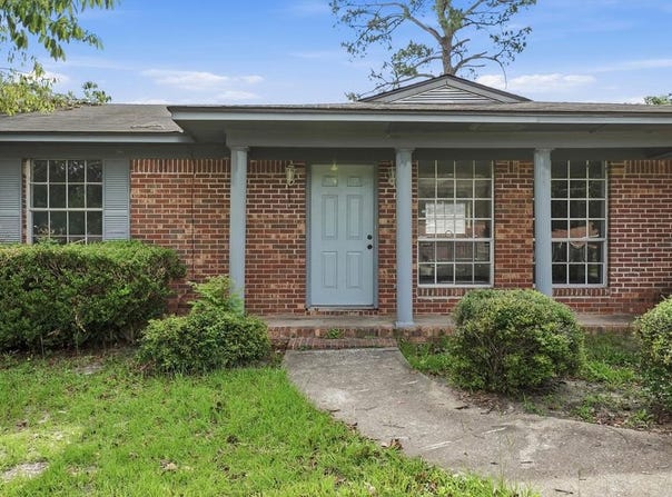 408 Pine Glen Dr, Albany, GA 31707