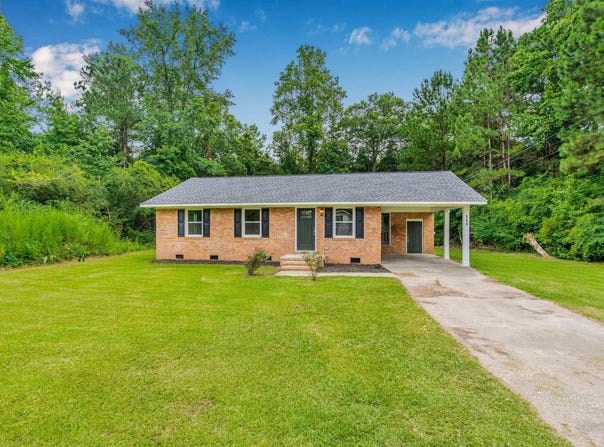 111 Spring Pond Rd., Hemingway, SC 29554