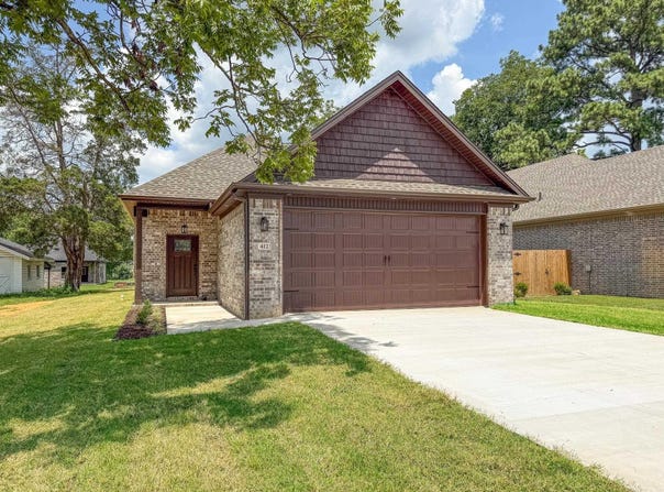 412 N 3rd Street, Cabot, AR 72023
