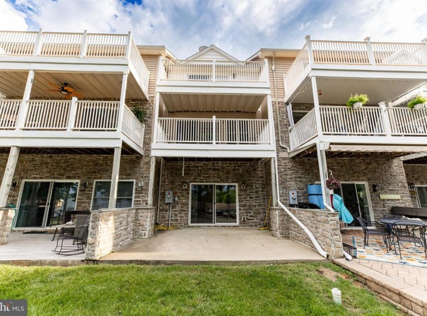 288 LAKE FRONT DRIVE, MINERAL, VA 23117