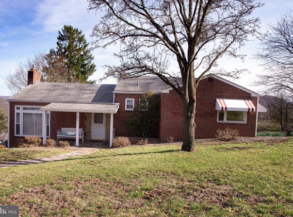 862 CAMDEN AVENUE, CUMBERLAND, MD 21502
