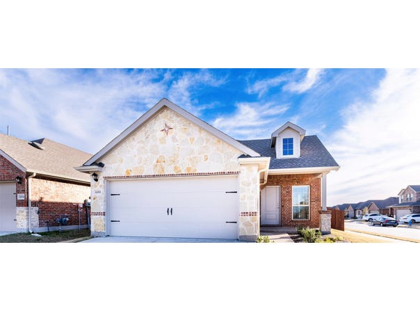 600 Blooming Glade, Lavon, TX 75166