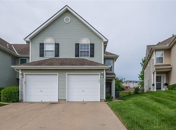 8008 NE Elmwood Avenue, Kansas City, MO 64119