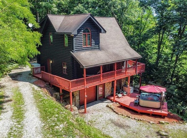 58 Upper Hillside Lane, SLATYFORK, WV 26291
