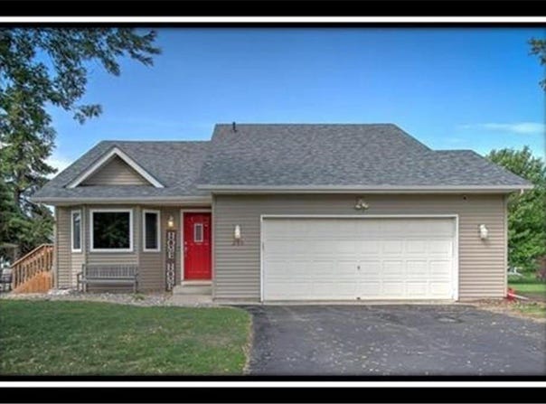 235 Glacier Avenue, Sartell, MN 56377