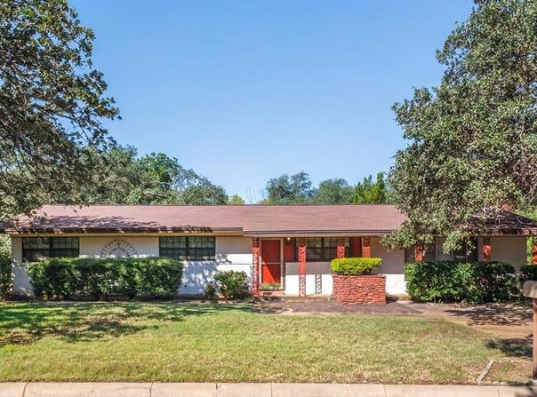 4009 Glenwood Drive, Brownwood, TX 76801