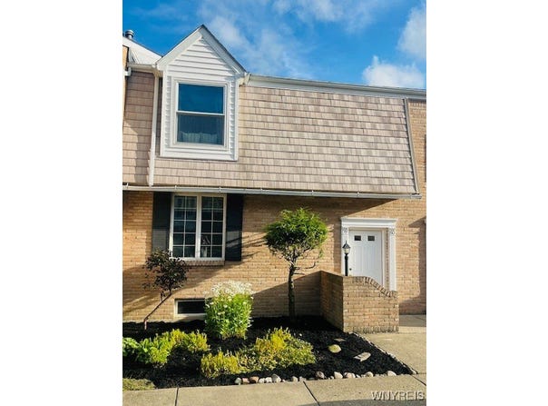 270 Buffalo Road, Aurora, NY 14052