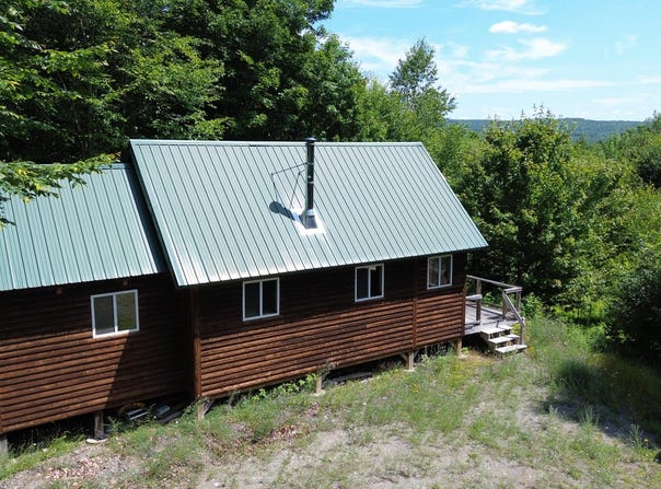 180 Jackson Pond Road, Concord Twp, ME 04920