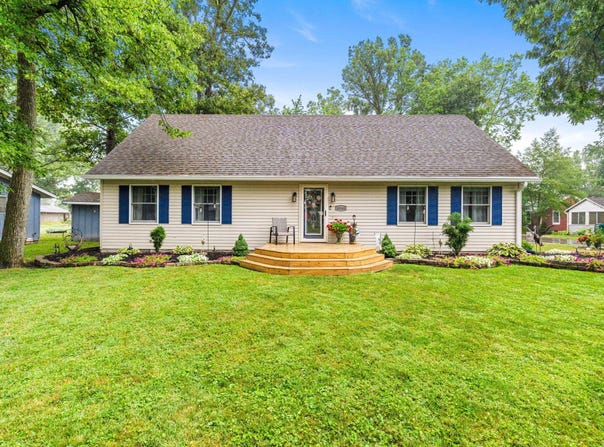 10141 Mohawk Drive, Huntsville, OH 43324