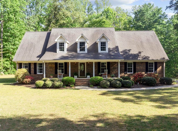 5812 Crimson Court, Mebane, NC 27302