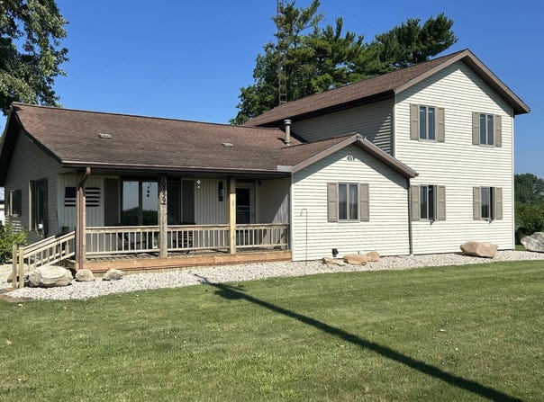 10239 Krugh Road, Mendon, OH 45862