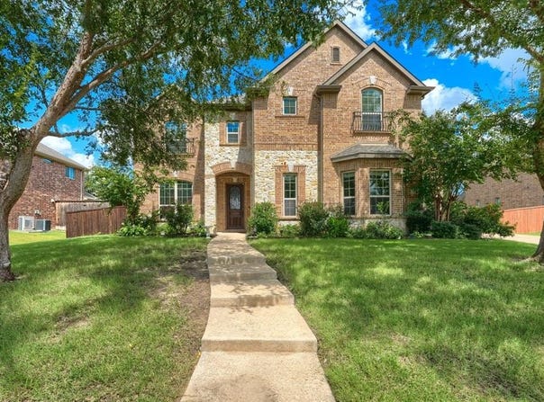 714 Beaver Creek Dr., Murphy, TX 75094