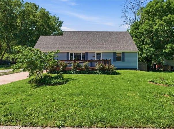 205 Eldorado Drive, Belton, MO 64012