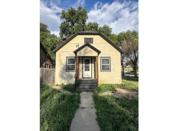 700 S 4th St, Lamar, CO 81052