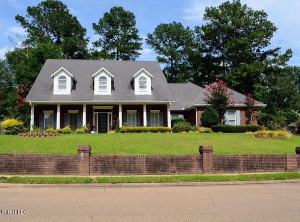 311 Long Cove Drive, Madison, MS 39110