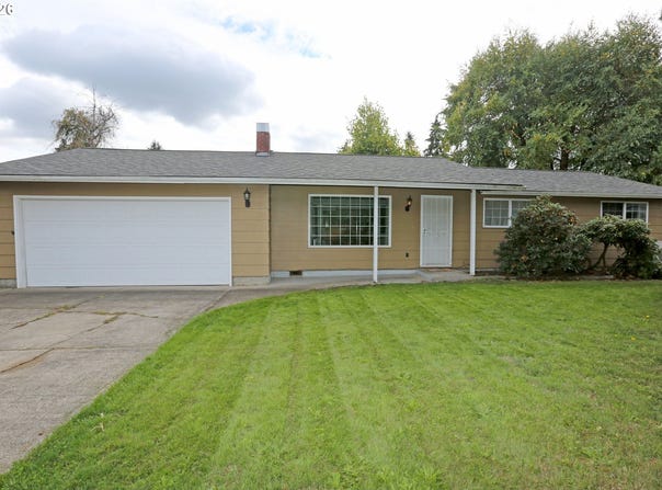 1158 S 39TH St, Springfield, OR 97478