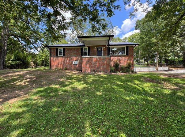 8502 OLD BAGLEY Rd, Dora, AL 35062