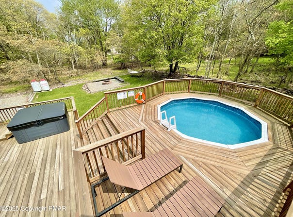 158 Azalea Drive, Albrightsville, PA 18210