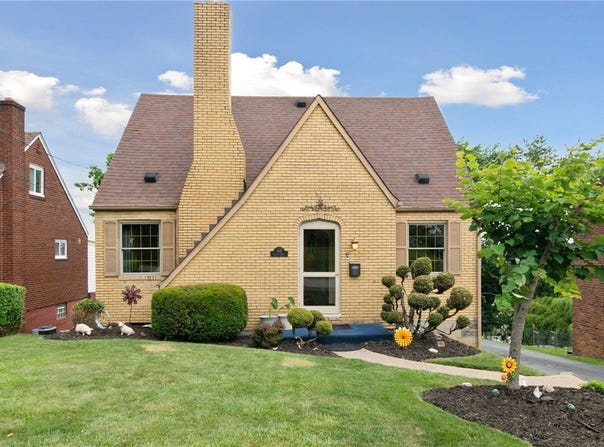 105 Audrey Drive, Pleasant Hills, PA 15236