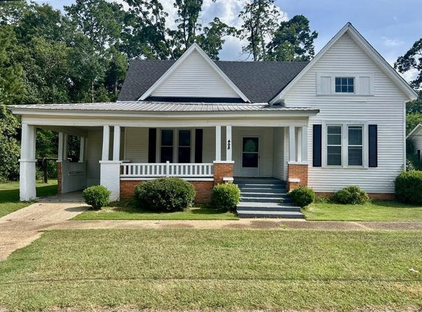 403 W MAIN ST, Samson, AL 36477