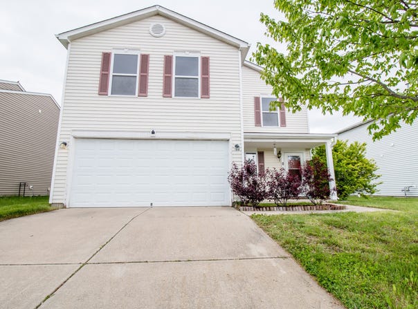1404 Norton Drive, Greenwood, IN 46143