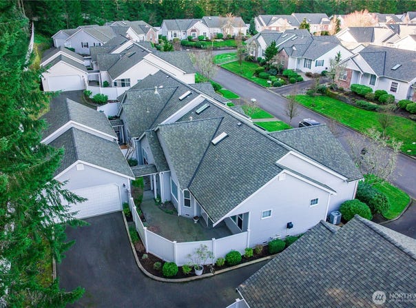 6910 51st Street Ct W 14A, University Place, WA 98467