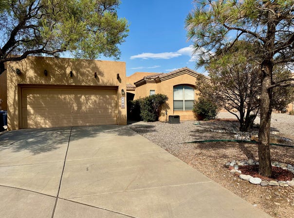 1109 VIA TOMAS NE, Albuquerque, NM 87113