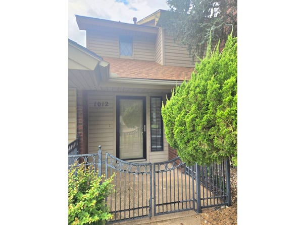1012 BLUE STEM RD, Enid, OK 73703