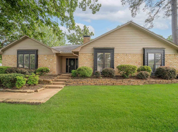 1129 Windsong Lane, Longview, TX 75604