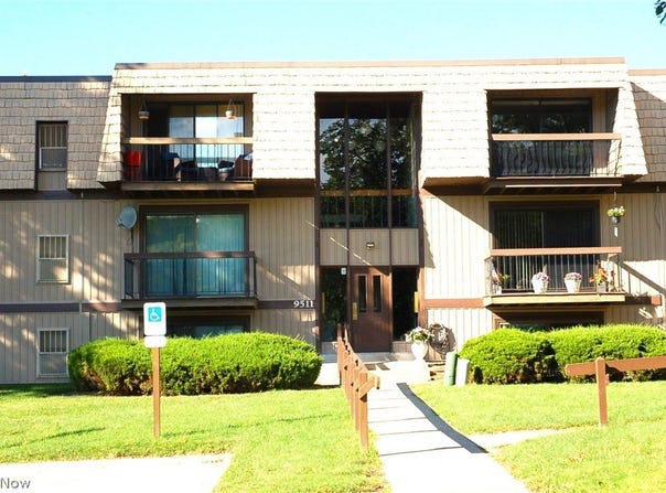 9511 Sunrise Boulevard, North Royalton, OH 44133