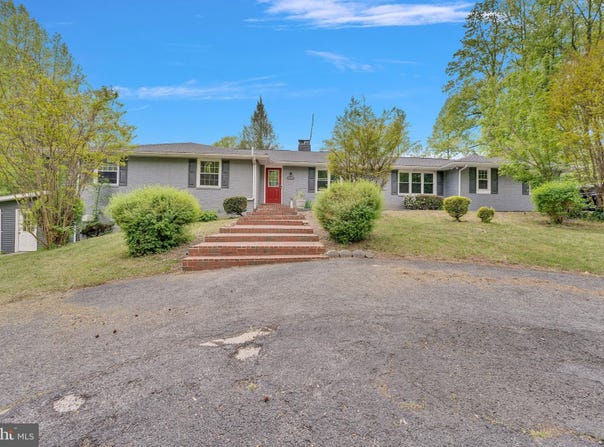 6201 CURTIS Road, UPPER MARLBORO, MD 20772