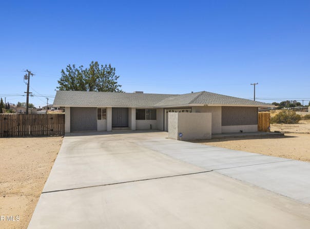 21740 Bancroft Drive, California City, CA 93505