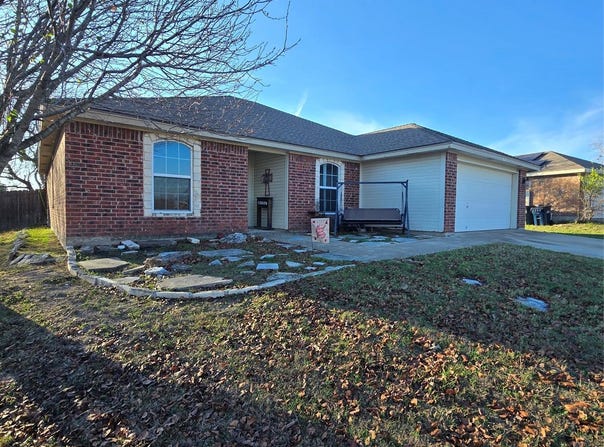 212 Druse Ln, Jarrell, TX 76537