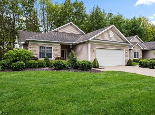 33888 Maple Ridge Boulevard, Avon, OH 44011