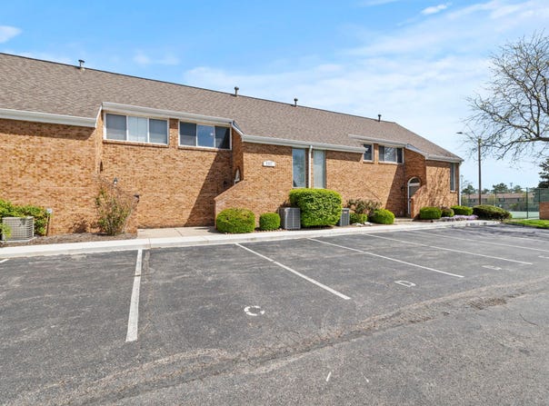 107 W Ticonderoga Drive, Westerville, OH 43081