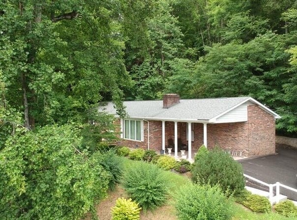 501 King Street, Appalachia, VA 24216